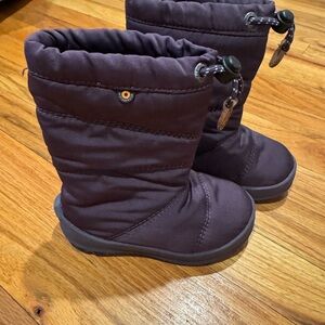 Bogs insulated toddler snow boots